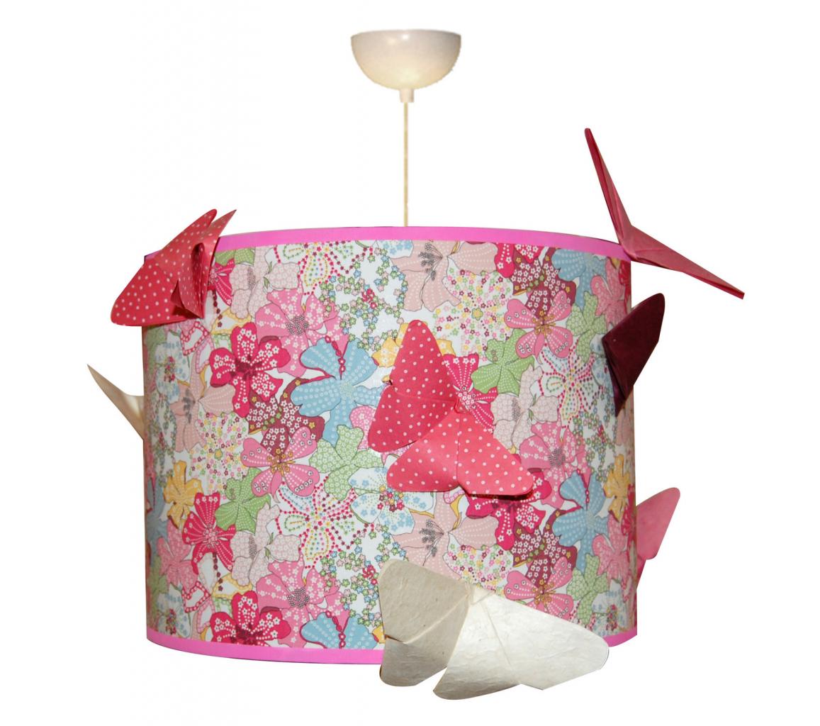 Suspension en tissu et papillons en origami
