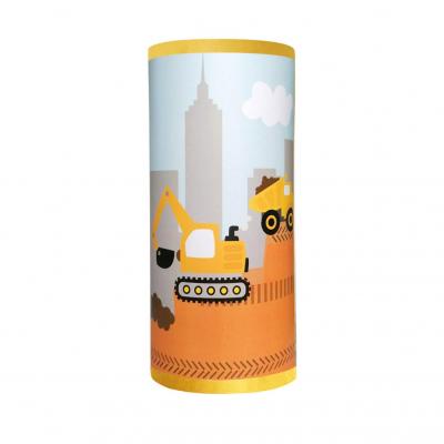 Lampe de chevet garçon, motif camions de chantier, tons jaune et gris.