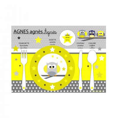 Set de table pédagogique, set de tasble enfant, thème hiboux, tons jaune et gris